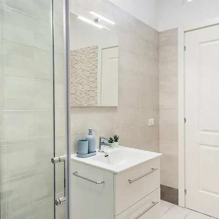 Angioino - In The Center Of Apartament